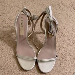 Deltan Silver Heals